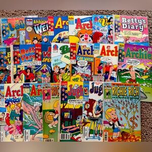 VINTAGE Archie Digest Comic Books